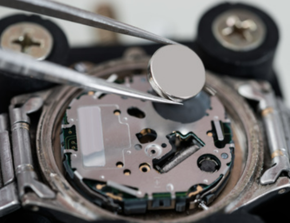 que pilas usan los relojes casio edifice